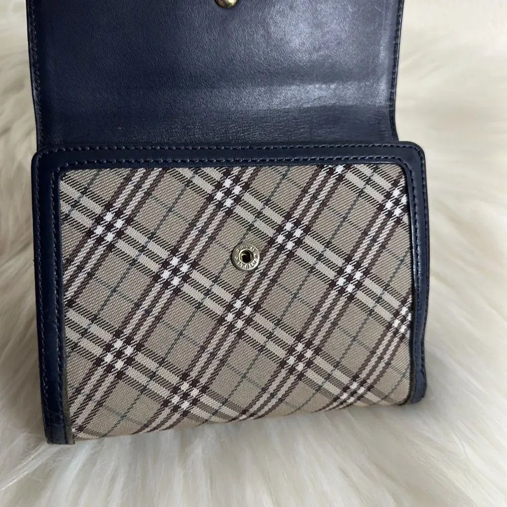 💯Authentic Burberry Blue Label Short Wallet 🍀